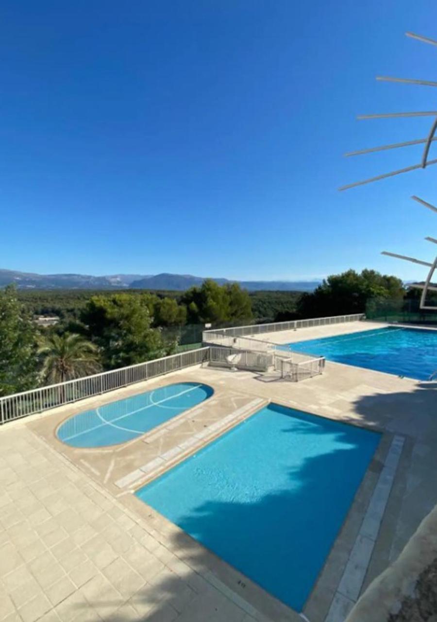 Appartement Superbe 3pieces, Balcon, Garage, Clim, Piscine *